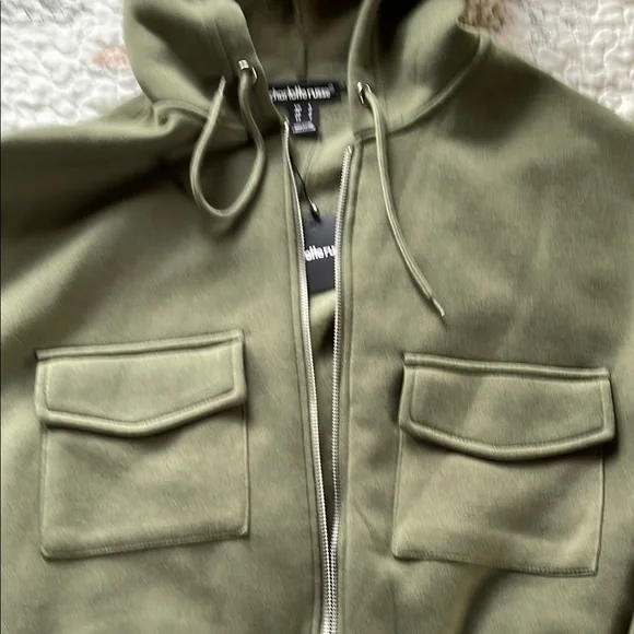 NWT Olive Cropped Full Zip Hoodie Sweatshirt Jacket - Picture 4 of 9